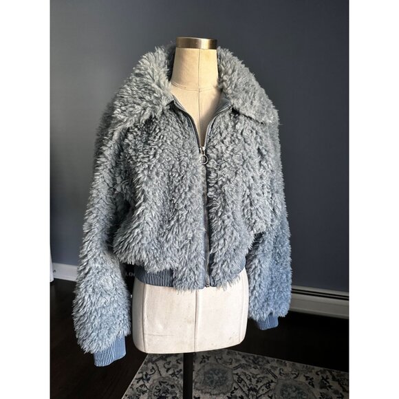 Light blue Olivaceous Cropped faux Sherpa fuzzy Jacket MEDIUM - Picture 1 of 4